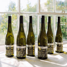 Load image into Gallery viewer, THE WHITE WINE SET
